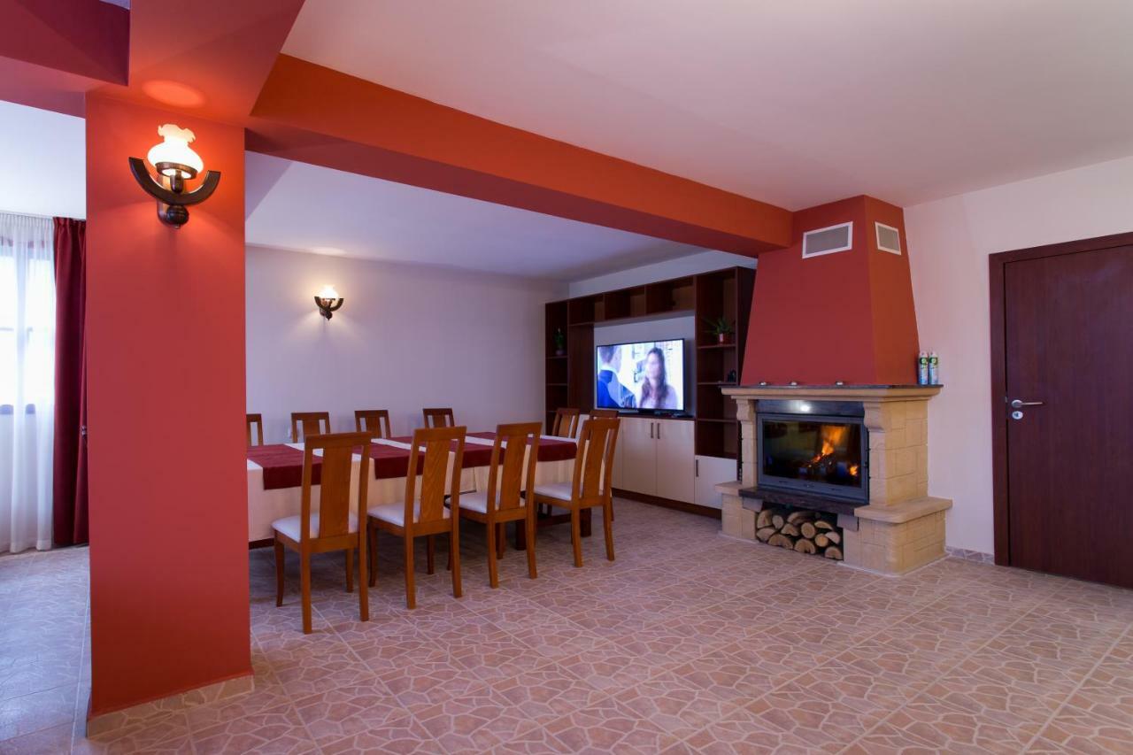Holiday Home Paulovnia Asparuhovo Esterno foto
